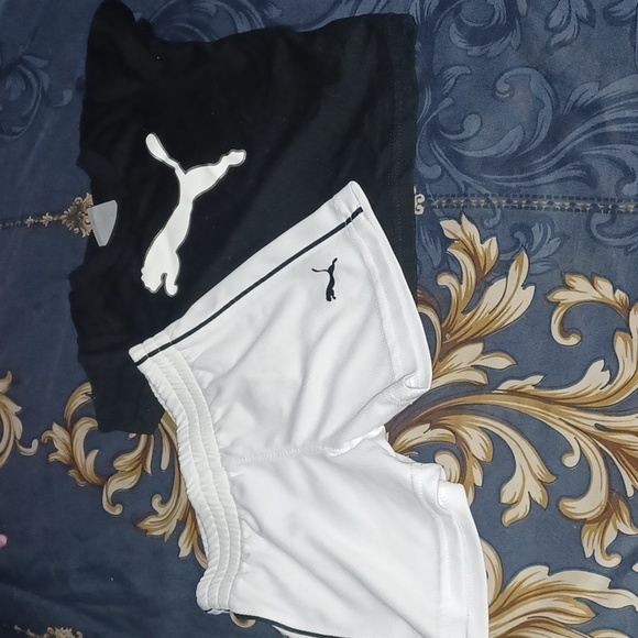 Clothes - Picture 1 of 1